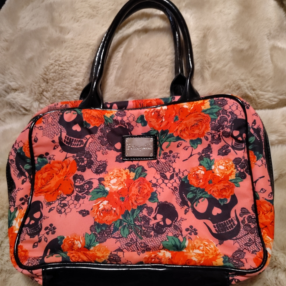 Betseyville Toiletry Bag